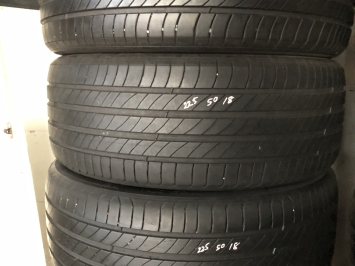 Vá vỏ lưu động, kích bình, mua bán vỏ cũ 0902,235,532