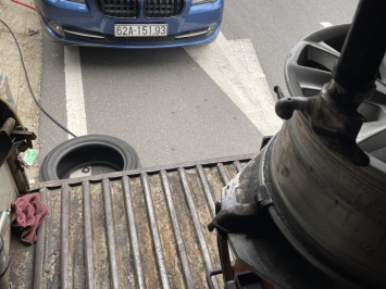 Vá vỏ lưu động, kích bình,Tân Định,mỹ phước tân vạn,0942,922,532