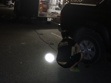 Vá vỏ lưu động bình dương Nguyễn chí thanh 0902,235,532