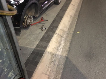 Vá vỏ lưu động/ vá vỏ bình dương/ đường hùng vương/0902-235-532