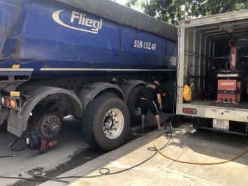 Vá vỏ Phú Tân bình dương 0902235532