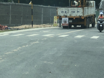 Vá vỏ lưu động trung tâm hành chính tỉnh bình dương 0902,235,532