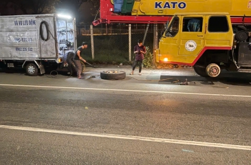 Cứu hộ vỏ xe,lốp xe 