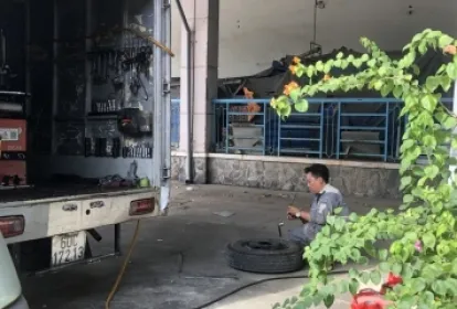 Vá vỏ lưu động bến cát 0902,235,532