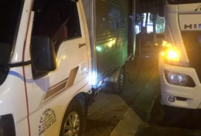 Vá vỏ lưu động ngã tư cây me 0902,235,532