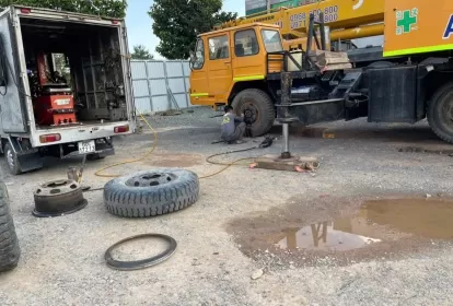 Vá Vỏ Lưu Động Thành Công Chuyên Vá Vỏ Và Kích Bình 24/24 Khu Vực Bình Dương Và Lân Cận