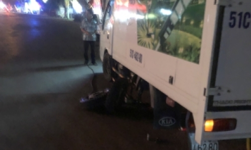 Vá vỏ lưu động hoà phú thủ dầu một bình dương 0902235532